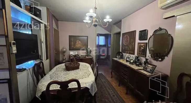 Troiposoban stan | 4zida
