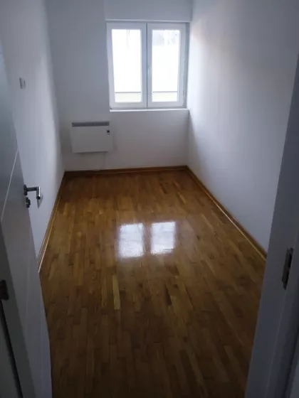 Osmog Marta | 4zida.rs