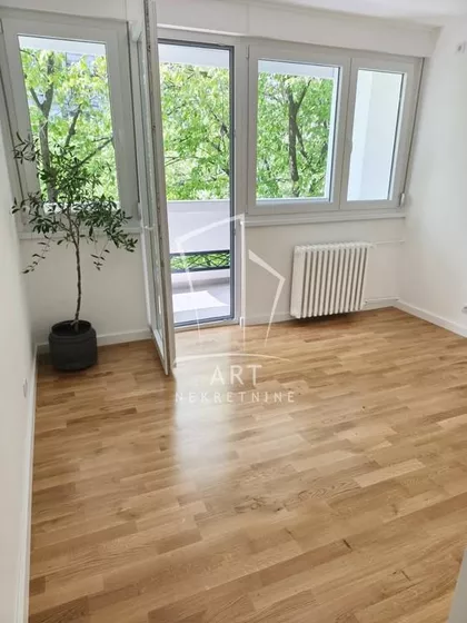 Sava Burića | 4zida.rs