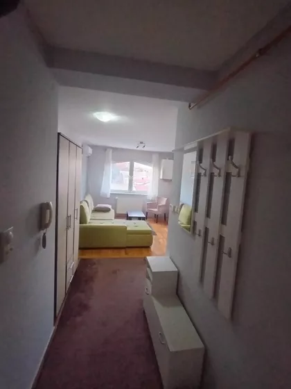 Delnička 6 | 4zida.rs