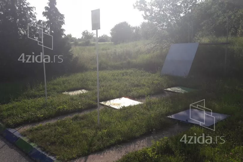 Poslovna zgrada | 4zida