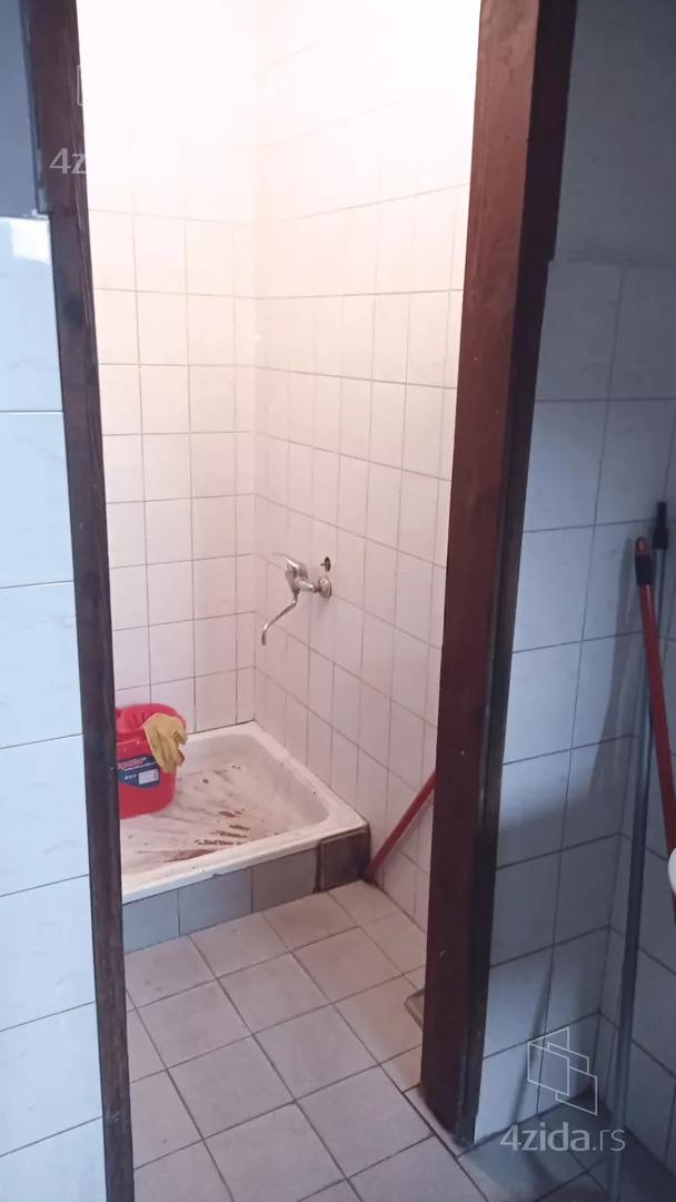 Proizvodni pogon | 4zida