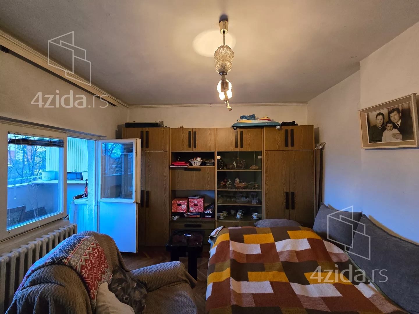 Dvoiposoban stan | 4zida