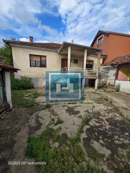 Gradske lokacije | 4zida.rs