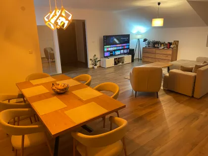 Branka Popovića 15a | 4zida.rs