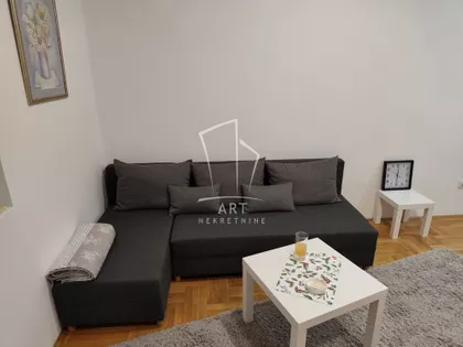 Voje Veljkovića | 4zida.rs