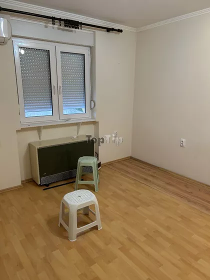 Teslino Naselje | 4zida.rs