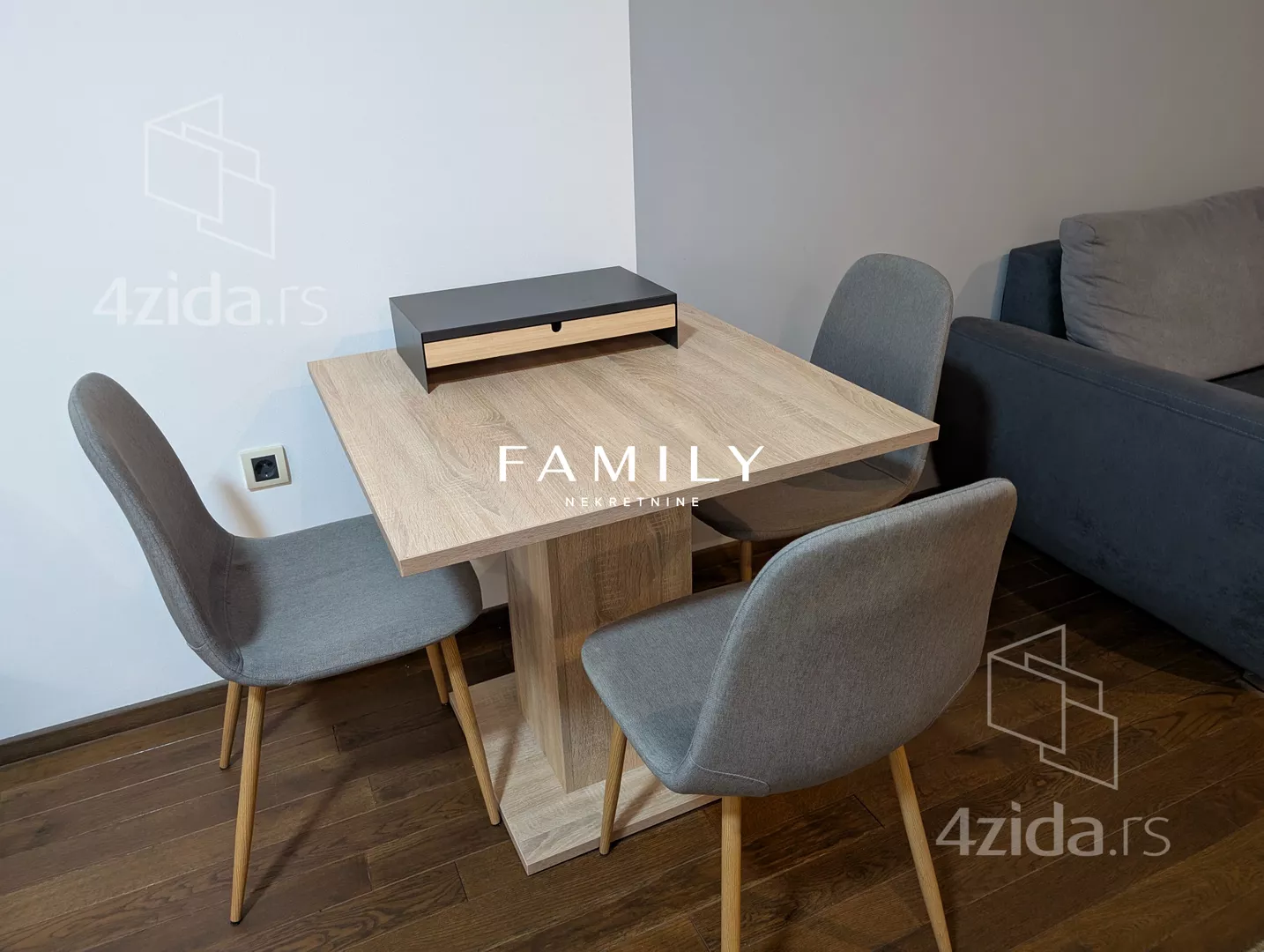 Jednoiposoban stan | 4zida