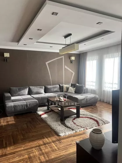 Kneza Danila | 4zida.rs