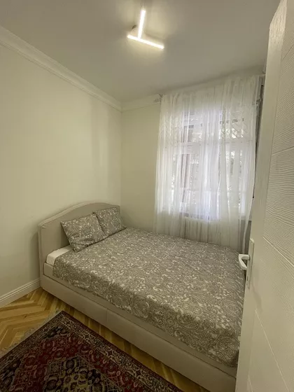 GOSPODAR JOVANOVA | 4zida.rs