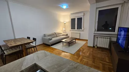 Pavla Papa 33 | 4zida.rs