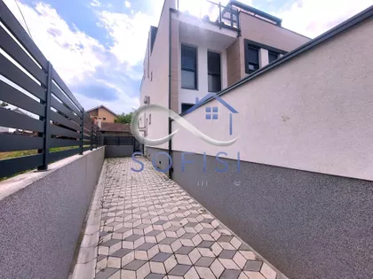 Sremska Kamenica | 4zida.rs