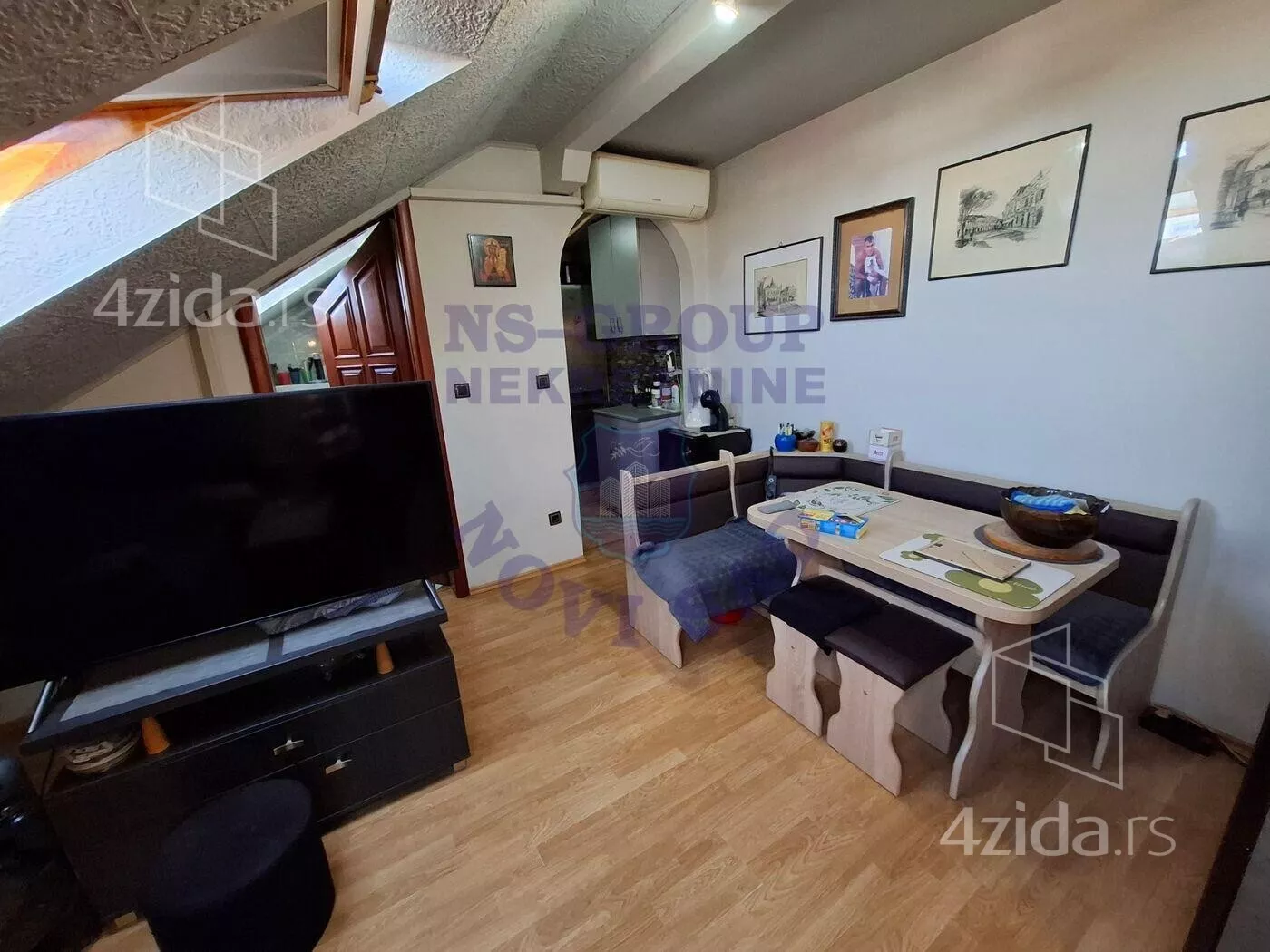 Jednoiposoban stan | 4zida