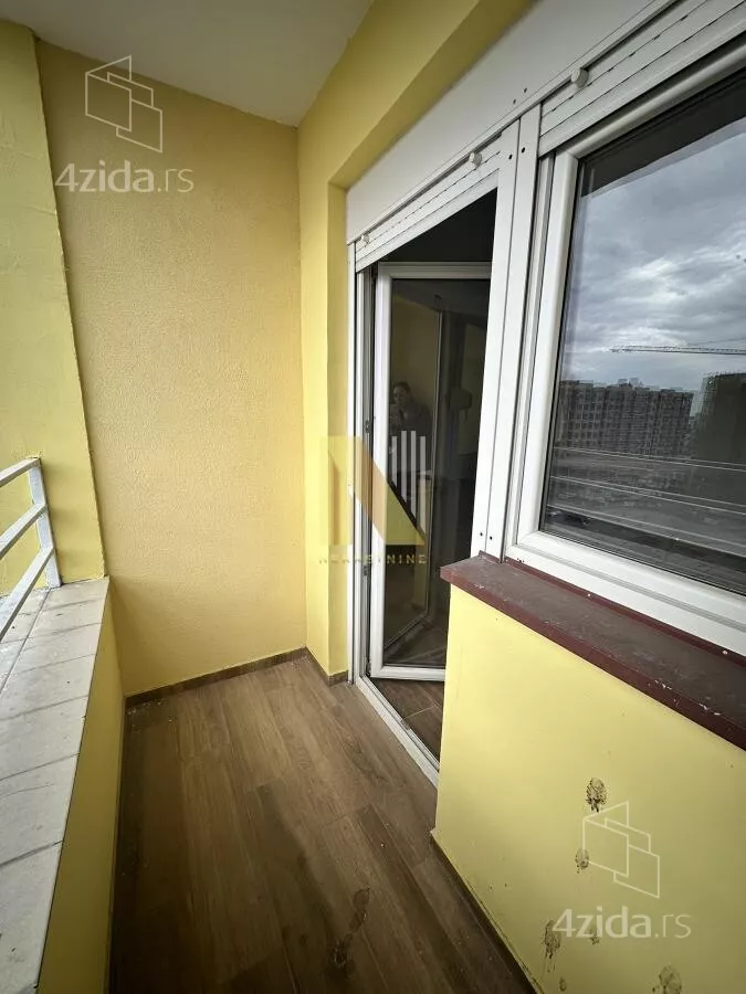 Četvoroiposoban stan | 4zida