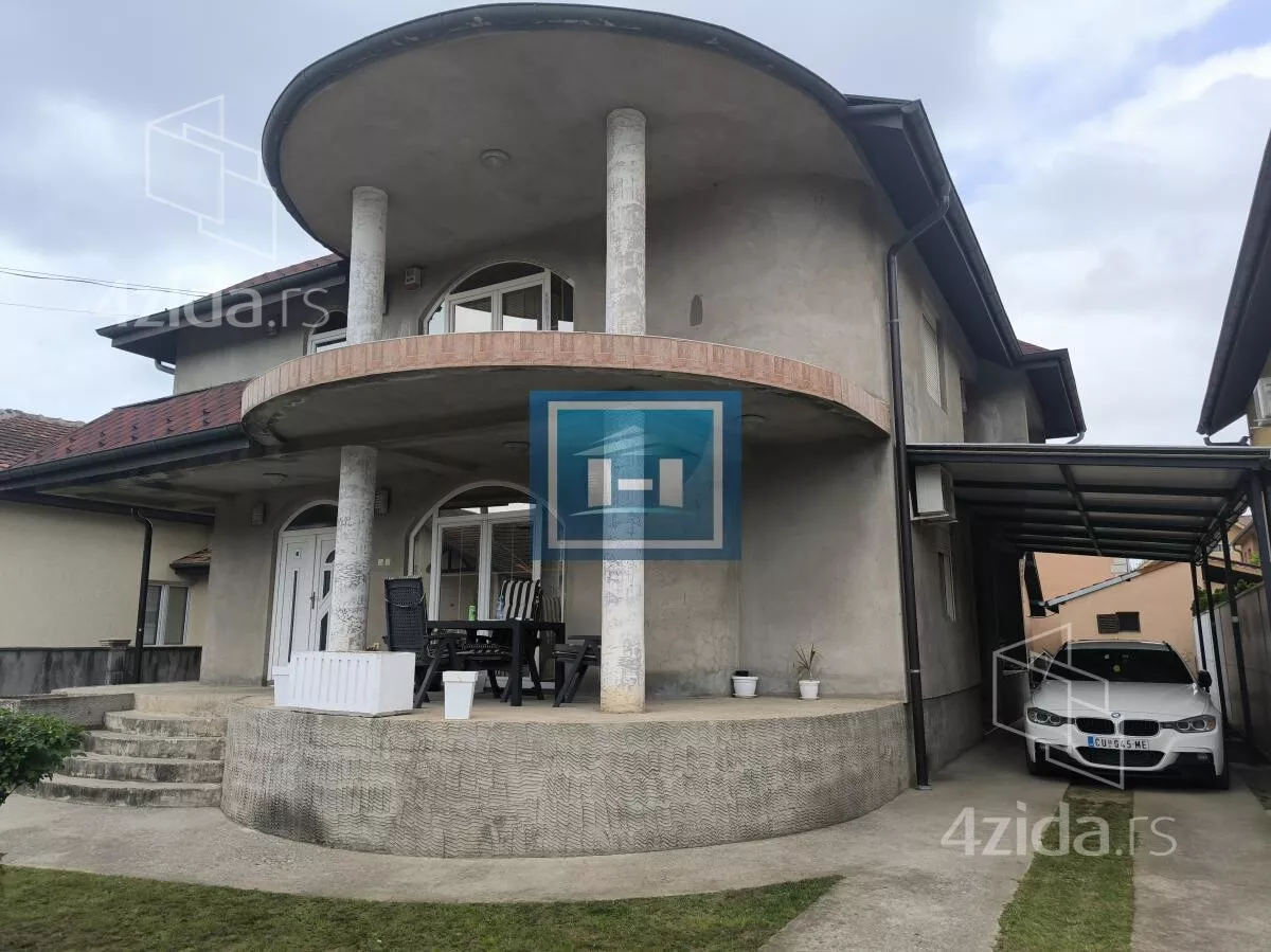 Kuća | 4zida