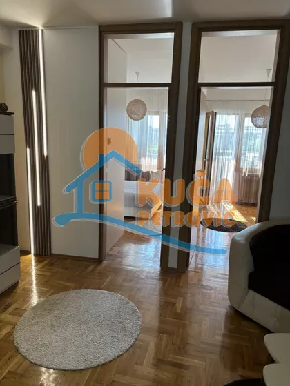 Generala Tranijea | 4zida.rs