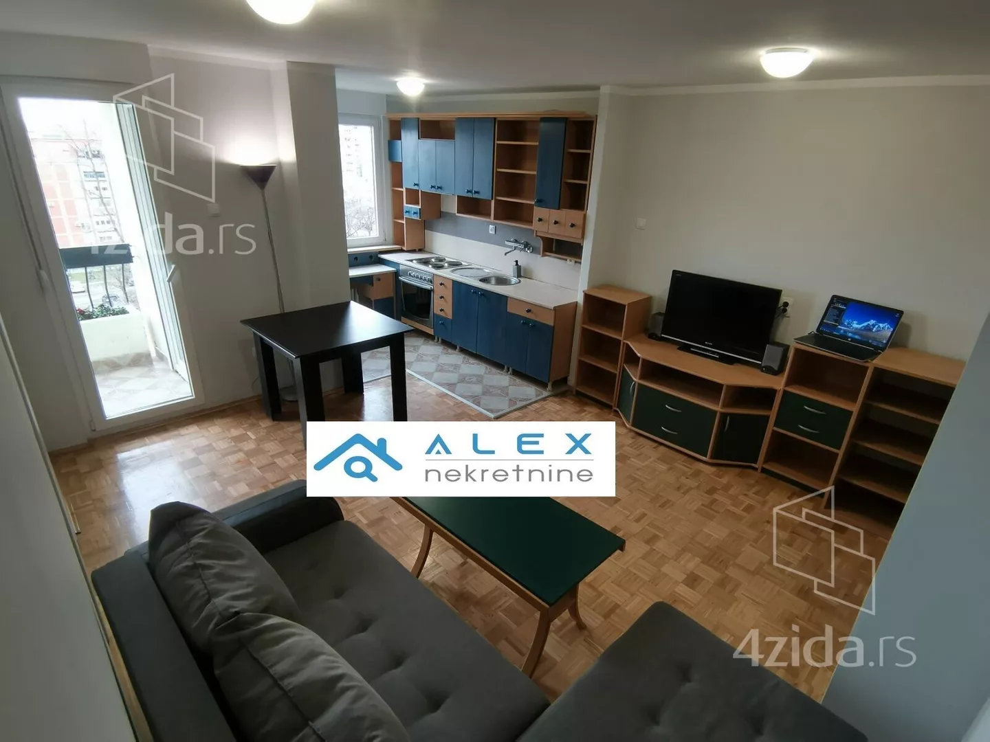 Dvoiposoban stan | 4zida