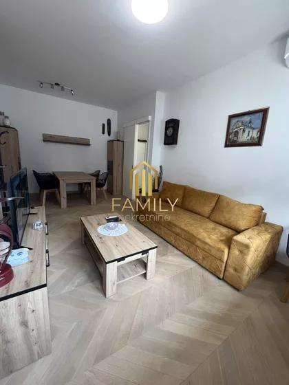 Novi Sad - Centar | 4zida.rs