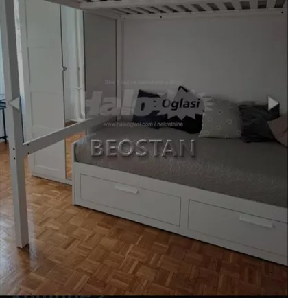 Pariske komune | 4zida.rs