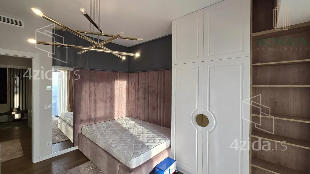 Petosoban stan | 4zida