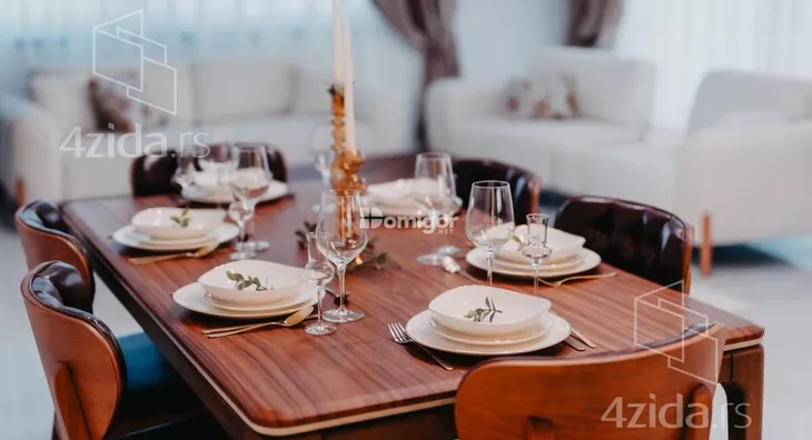 Petosoban stan | 4zida