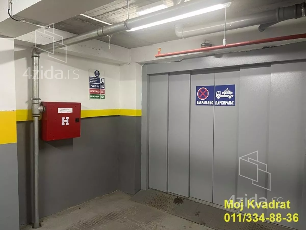 Garaža/Parking | 4zida
