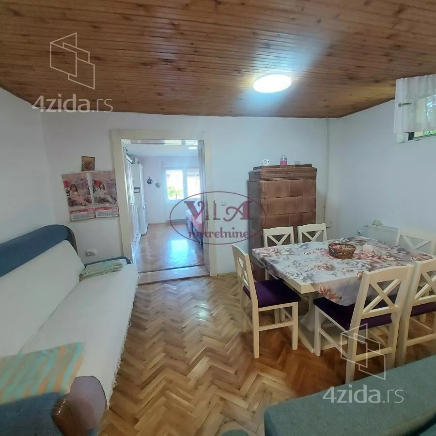 Kuća | 4zida