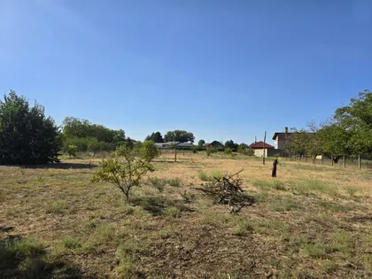 Hrastova | 4zida.rs