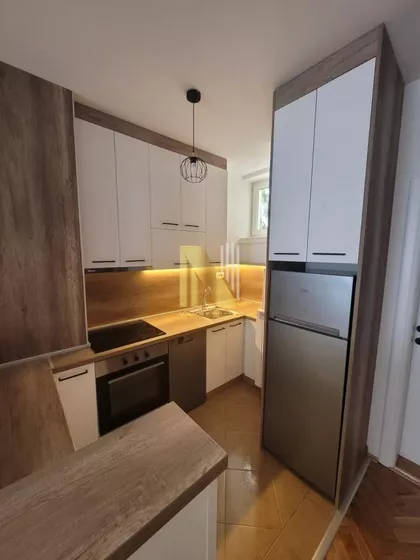 Rotkvarija | 4zida.rs