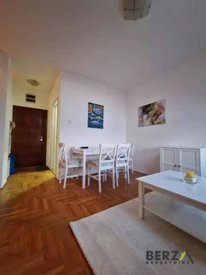 Bulevar Patrijarha Pavla (Somborski Bulevar) | 4zida.rs