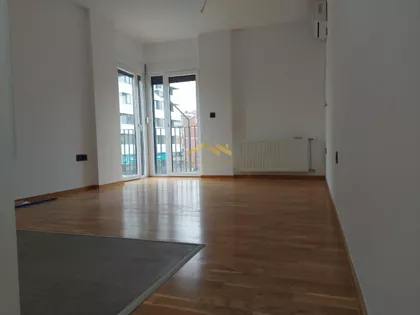 Sajmište | 4zida.rs