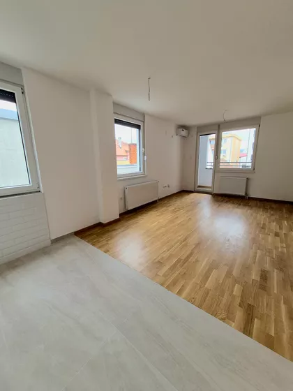 Južni Telep | 4zida.rs