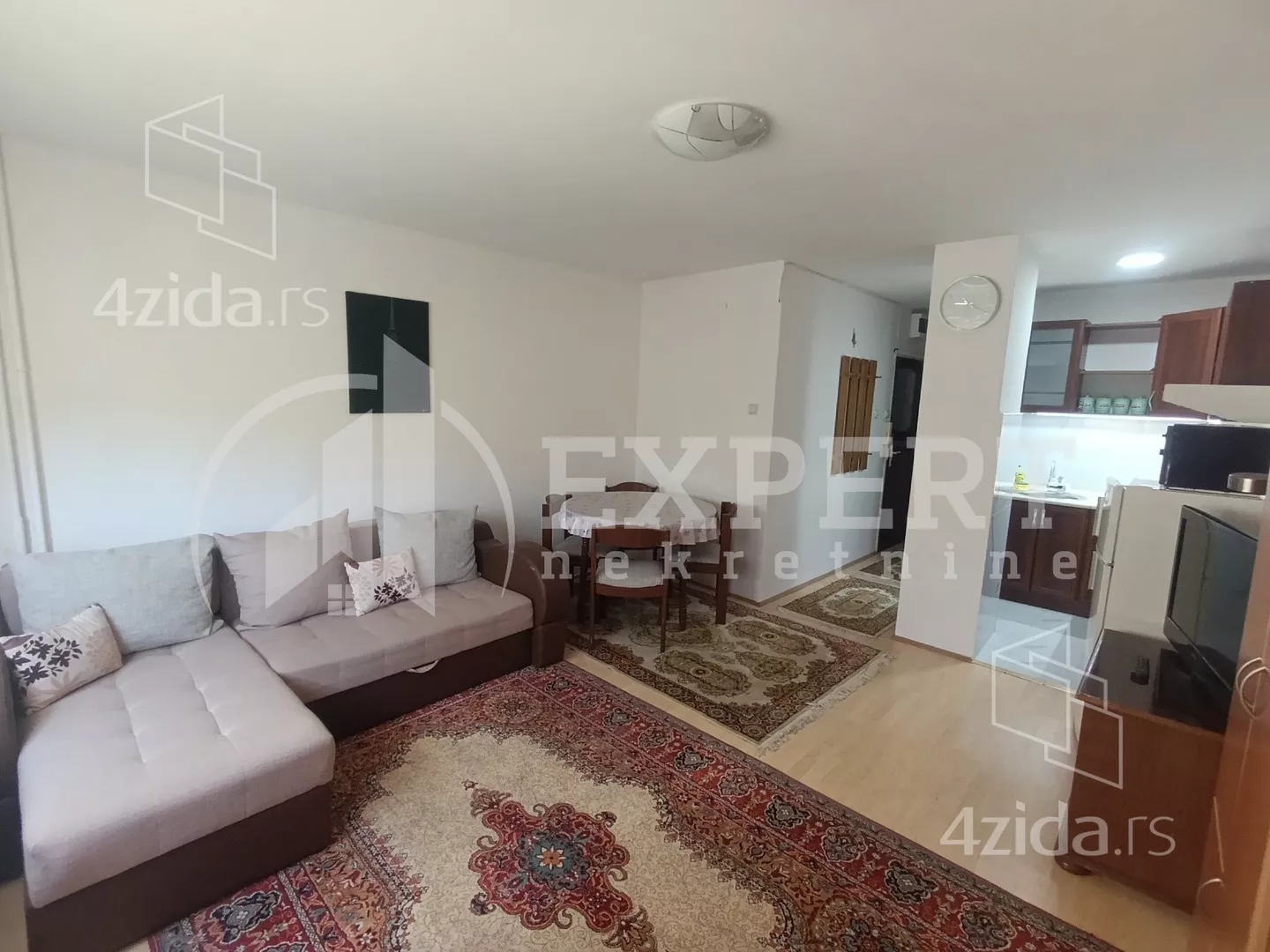 Garsonjera | 4zida