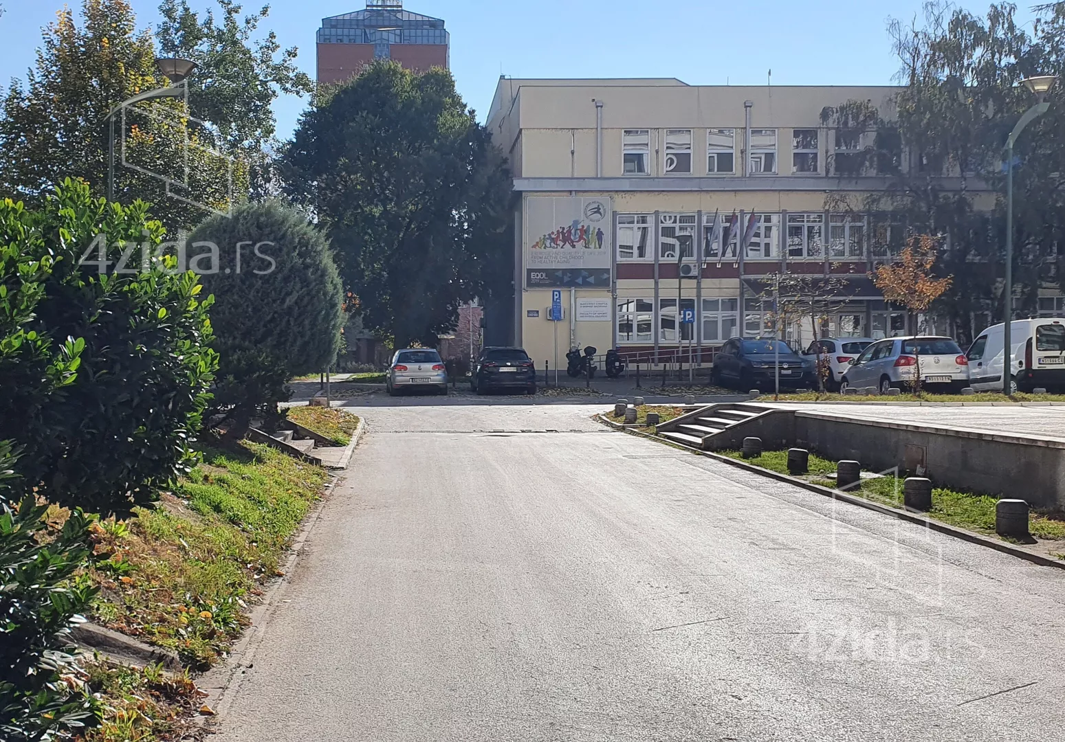 Poslovni prostor | 4zida