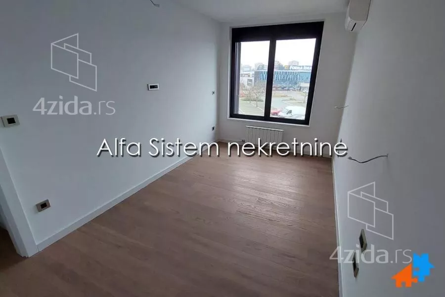 Petosoban stan | 4zida