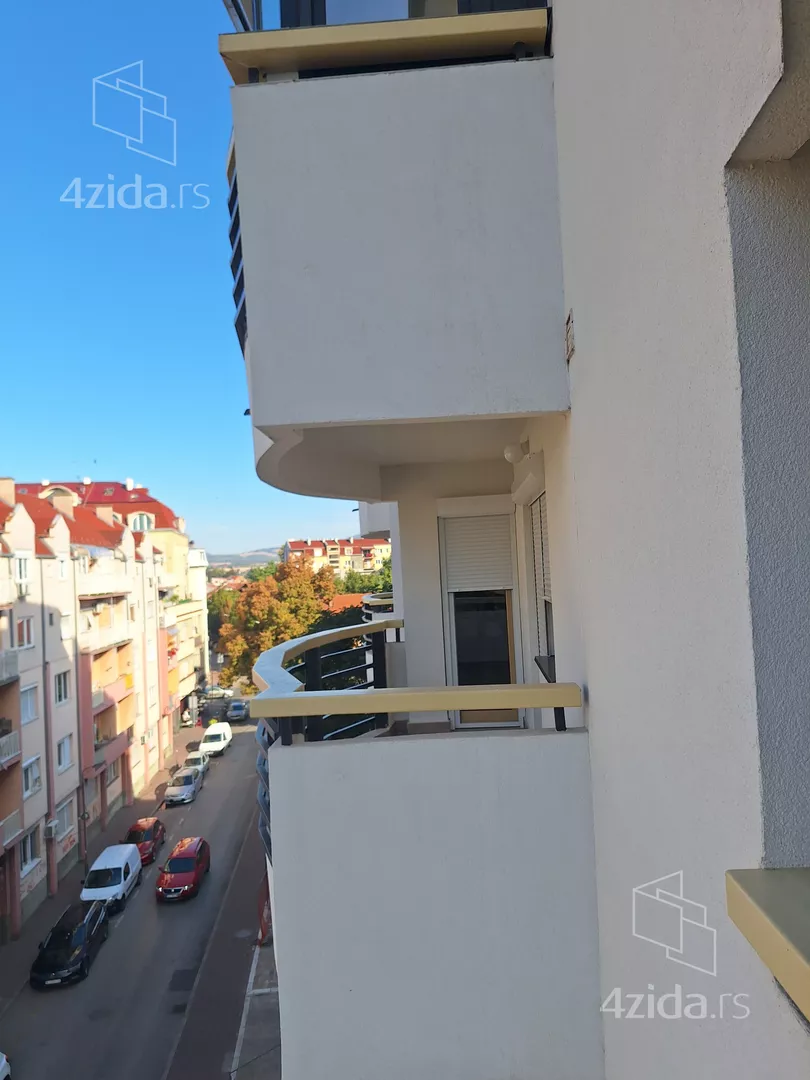 Kancelarija | 4zida