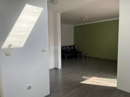 Kraljice Katarine | 4zida.rs