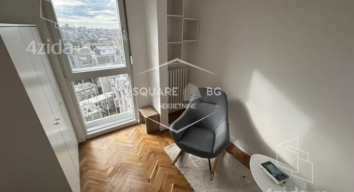 Četvoroiposoban stan | 4zida