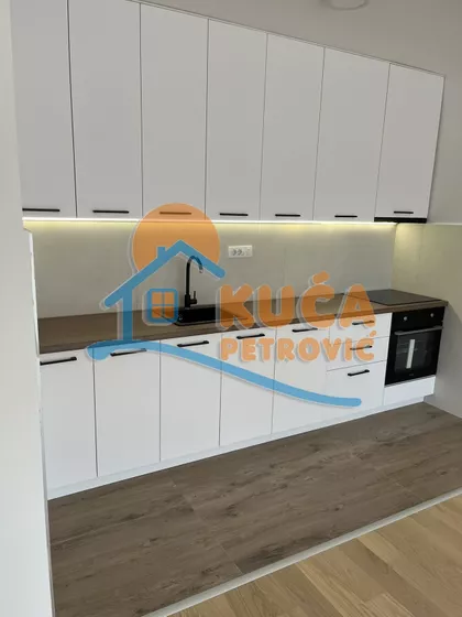 Vardarska | 4zida.rs