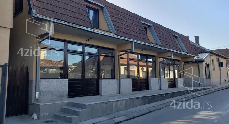 Poslovni prostor | 4zida