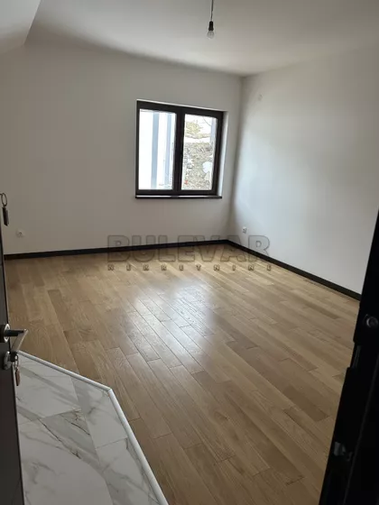 Vikend naselje | 4zida.rs