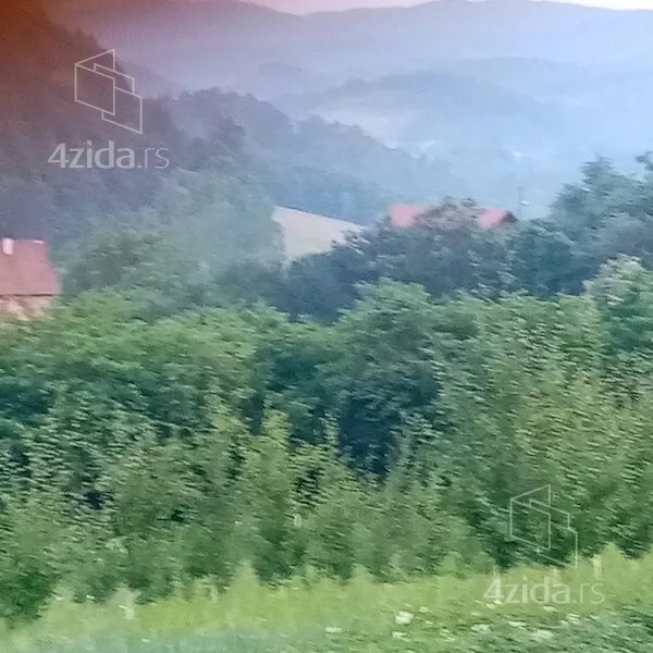 Plac | 4zida
