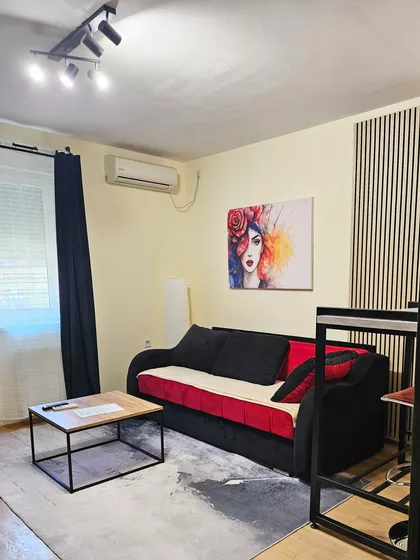 Romanijska 27 | 4zida.rs