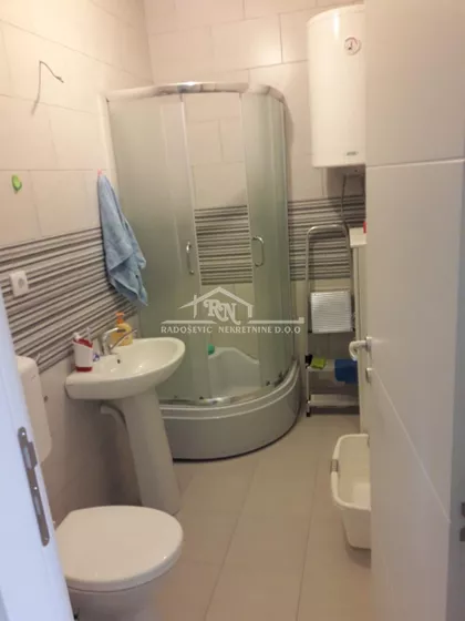 Janka Katića | 4zida.rs