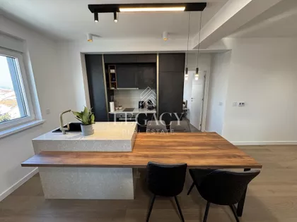 Ruže Jovanović | 4zida.rs