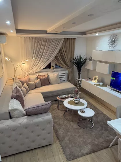 Benska Bara | 4zida.rs