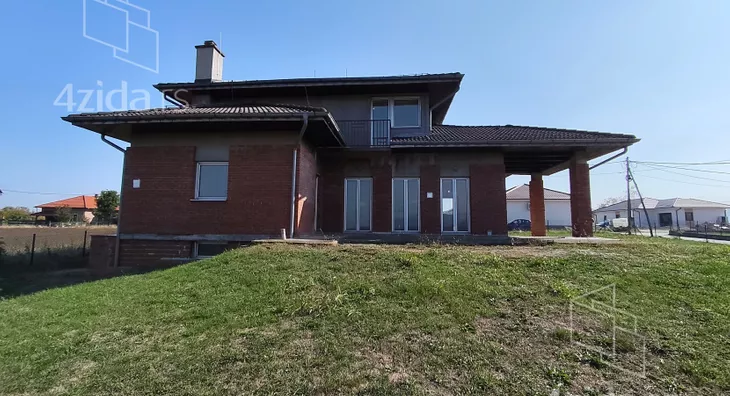 3-etažna kuća | 4zida