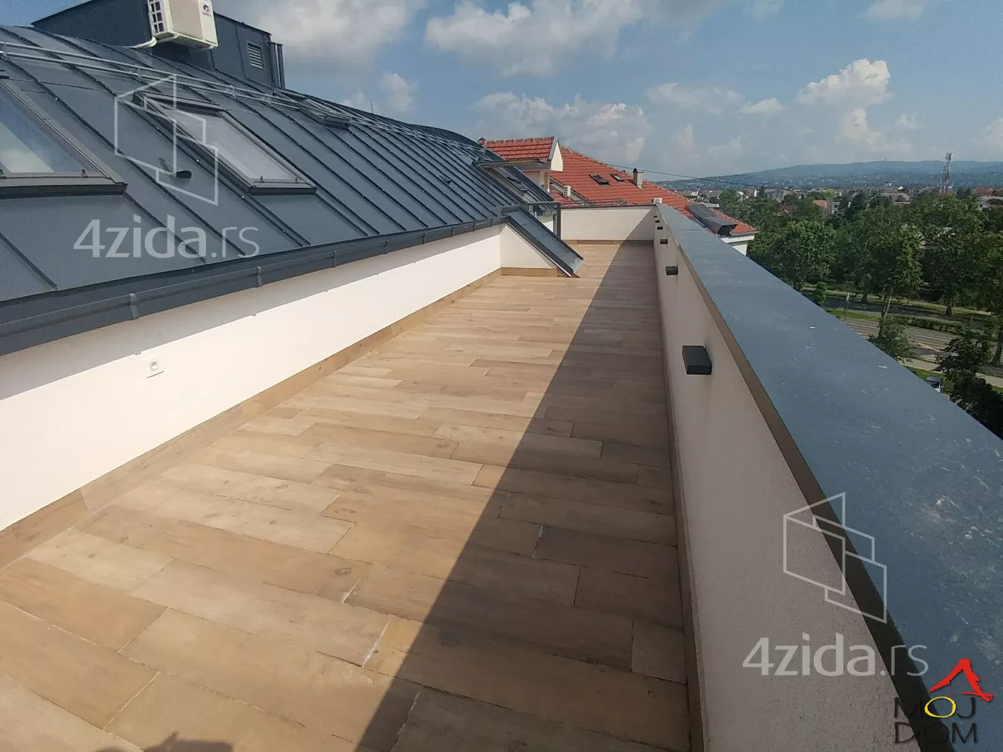 Troiposoban stan | 4zida