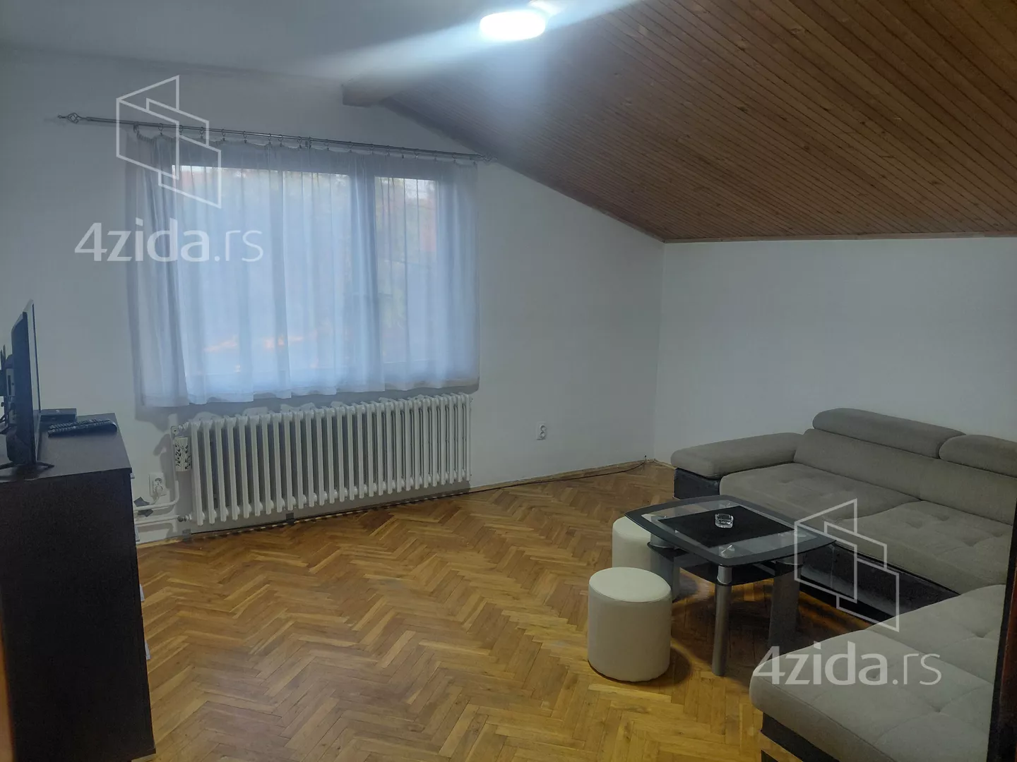 Fotografija stana 1 od 10