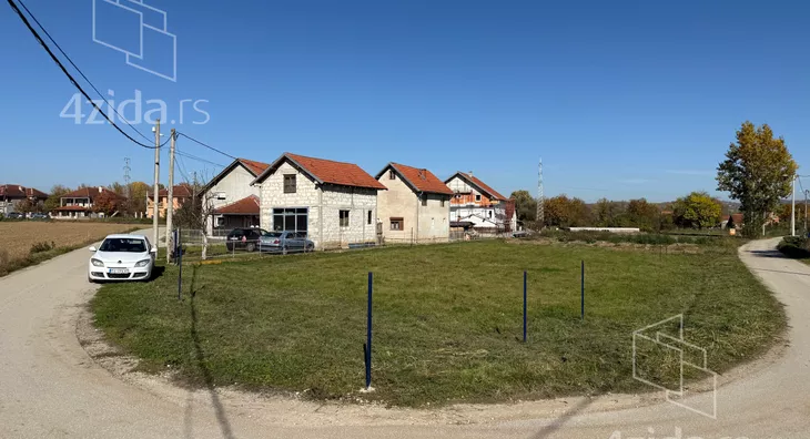 Građevinsko zemljište | 4zida